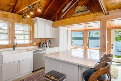 This one has a Northwoods personality with classic rustic charm - photo 3