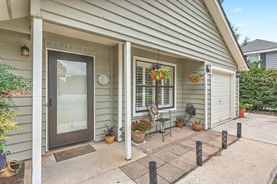 Set on a peaceful cul-de-sac in Mt. Pleasant, 1453 Cypress Court - photo 4