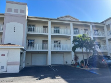 Lake Condo For Sale in Fort Myers, Florida