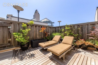 This duplex penthouse residence feels like a townhouse in the - photo 14