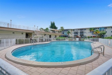 DELUXE large 1-Bedroom /1 Bath (size of a 2 bedrooms) with - photo 21