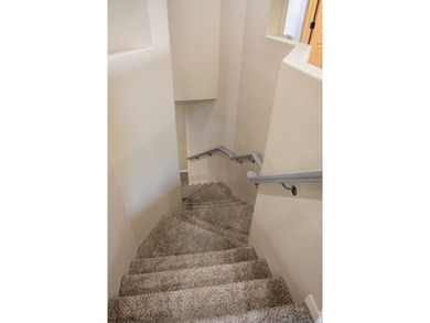 This is the home you have been waiting for, freshly renovated - photo 30