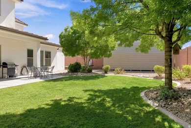 This is the home you have been waiting for, freshly renovated - photo 42