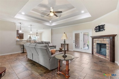 Welcome to the wonderful neighborhood of Onion Creek! The home - photo 4