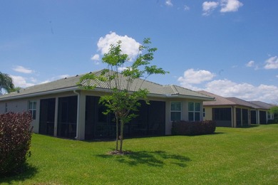 Upgraded Coastal Collection Admiral model single-family home in - photo 4