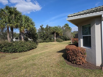 Upgraded Coastal Collection Admiral model single-family home in - photo 6