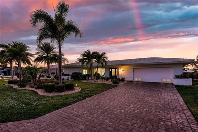 Punta Gorda Isles Area Home For Sale in Punta Gorda Florida