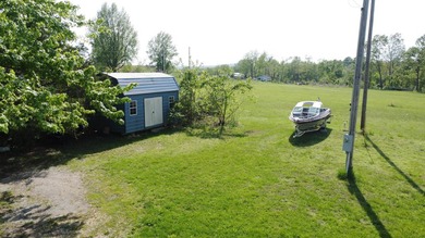 Escape to the Ozarks with this charming 3-bed, 2-bath vacation - photo 3
