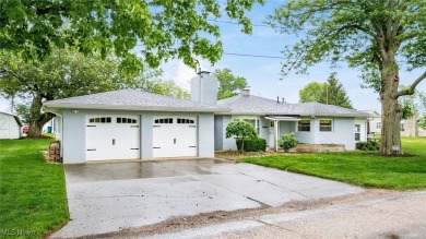 Lake Home For Sale in Thornville, Ohio