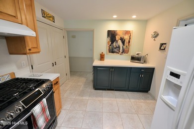 Charming ranch-style home conveniently located in the heart of - photo 14