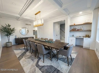 Beautiful, NEW CONSTRUCTION. This Custom Colonial features a - photo 10