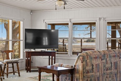 Once-in-a-lifetime opportunity to own an iconic commercial - photo 32