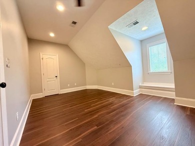 One of a kind! Simply stunning 6BR/4BA home with recently added - photo 33