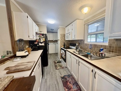 Welcome to Ocean Pines, a highly sought-after 55+ community in - photo 5