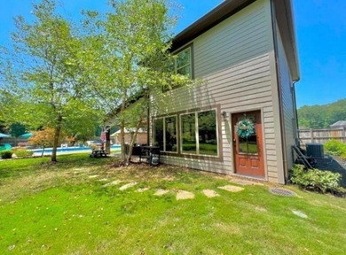 One of a kind! Simply stunning 6BR/4BA home with recently added - photo 35
