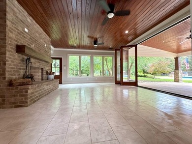 One of a kind! Simply stunning 6BR/4BA home with recently added - photo 36