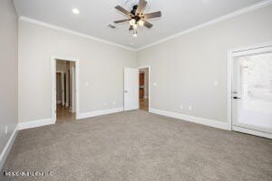Beautiful Lakefront Townhome on Capri Place. The Desirable - photo 25