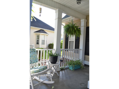 Don't miss this meticulously maintained, traditional two-story - photo 6