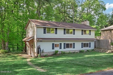 Welcome to year-round lake living on Great Sacandaga in this - photo 6
