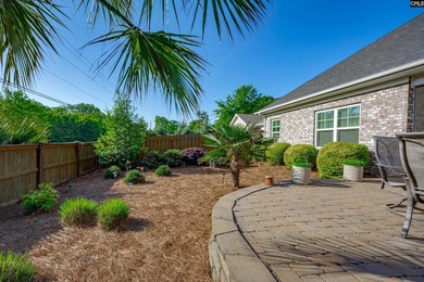 Beautifully designed all-brick garden patio home built in 2017 - photo 29