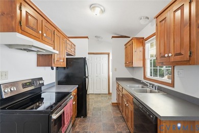 Welcome to 26146 Shannon Hill Road in Caroline County! This - photo 5