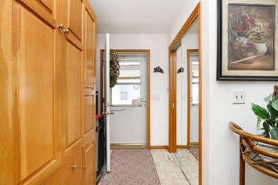 A great lakeside property to make lasting memories! This - photo 8