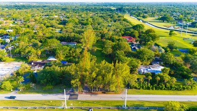 Rare opportunity to build a luxury custom estate in one of - photo 4