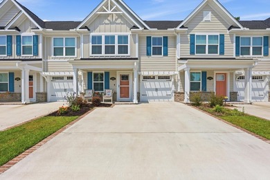 Experience coastal luxury at its finest within this Turn-key - photo 1