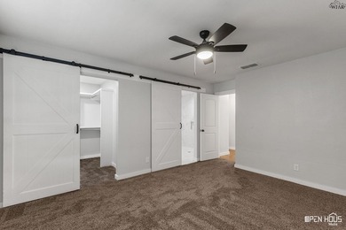 Reduced and move in ready! Beautifully, renovated country home - photo 12