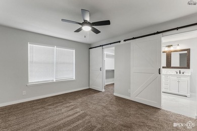 Reduced and move in ready! Beautifully, renovated country home - photo 13