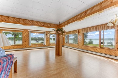 The Million-Dollar View on Norway Point! Prepare to be - photo 6