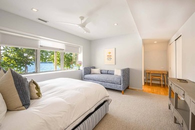 In the private Lion Head waterfront community, this chic - photo 22
