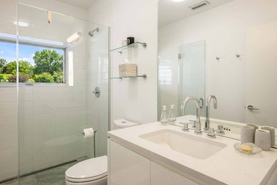 In the private Lion Head waterfront community, this chic - photo 23
