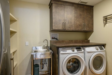 In the private Lion Head waterfront community, this chic - photo 26