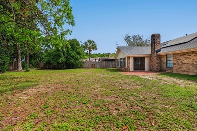 Spacious 3-bedroom, 2-bath home with over 2,000 sq ft in a - photo 29