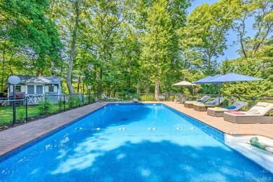 This 3,550 square foot Victorian home in Wading River, New York - photo 9