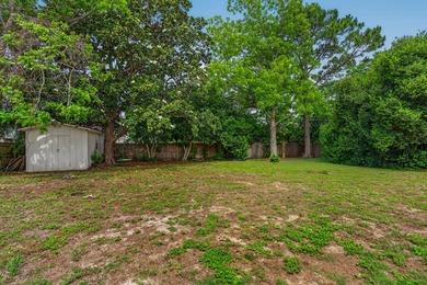 Spacious 3-bedroom, 2-bath home with over 2,000 sq ft in a - photo 31