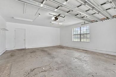 Spacious 3-bedroom, 2-bath home with over 2,000 sq ft in a - photo 34