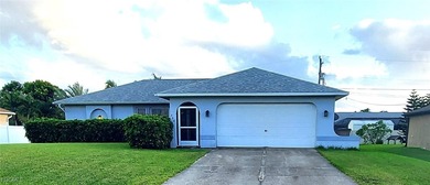 Cape Coral Lakes Area Home For Sale in Cape Coral Florida