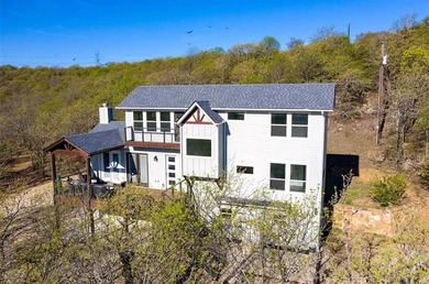 Amon Carter Lake Home For Sale in Sunset Texas