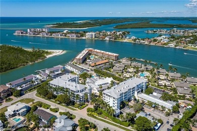 Marco Island Area Condo For Sale in Marco Island Florida