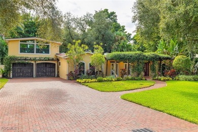 Caloosahatchee River Home For Sale in Fort Myers Florida