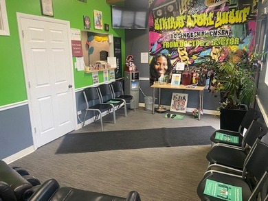 Versatile 6,400 square foot commercial building offering