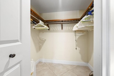 Fabulous opportunity! Beautiful and Rare 1st floor corner with 2 - photo 22