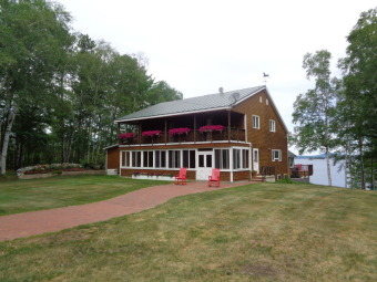 Lakefront Home in Maine! - Lake Home For Sale in Millinocket, Maine