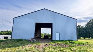 Country living at its finest with all the amenities you could - photo 35
