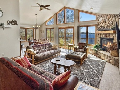 Discover a rare and well-established waterfront vacation rental - photo 4