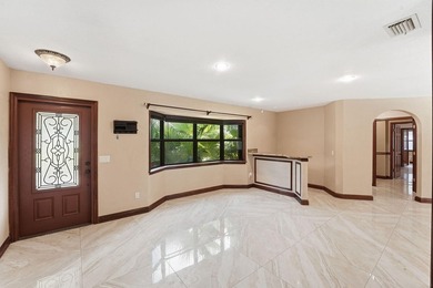 Exceptional 6-bedroom, 5-bath estate in the highly desirable - photo 5