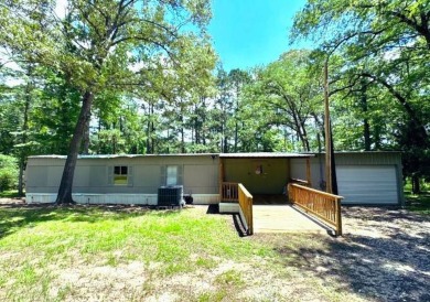 Lake Home For Sale in Zwolle, Louisiana