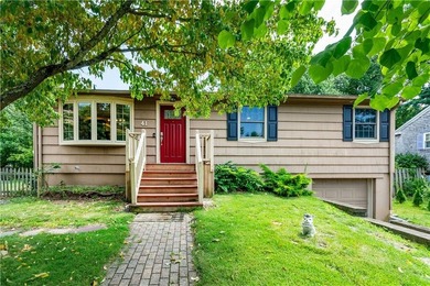 A special waterfront opportunity at 41 Mount View Avenue! This - photo 8